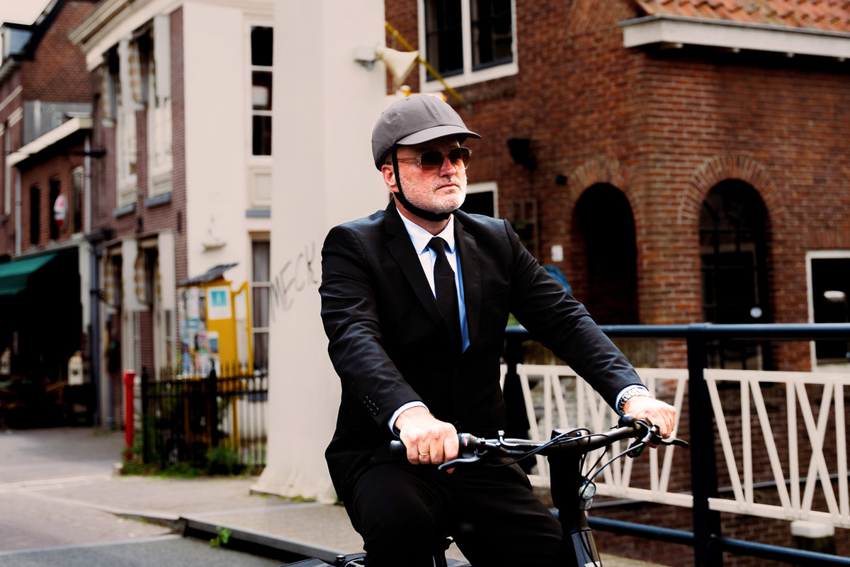 AMS-Grijs – Complete Fietshelmset